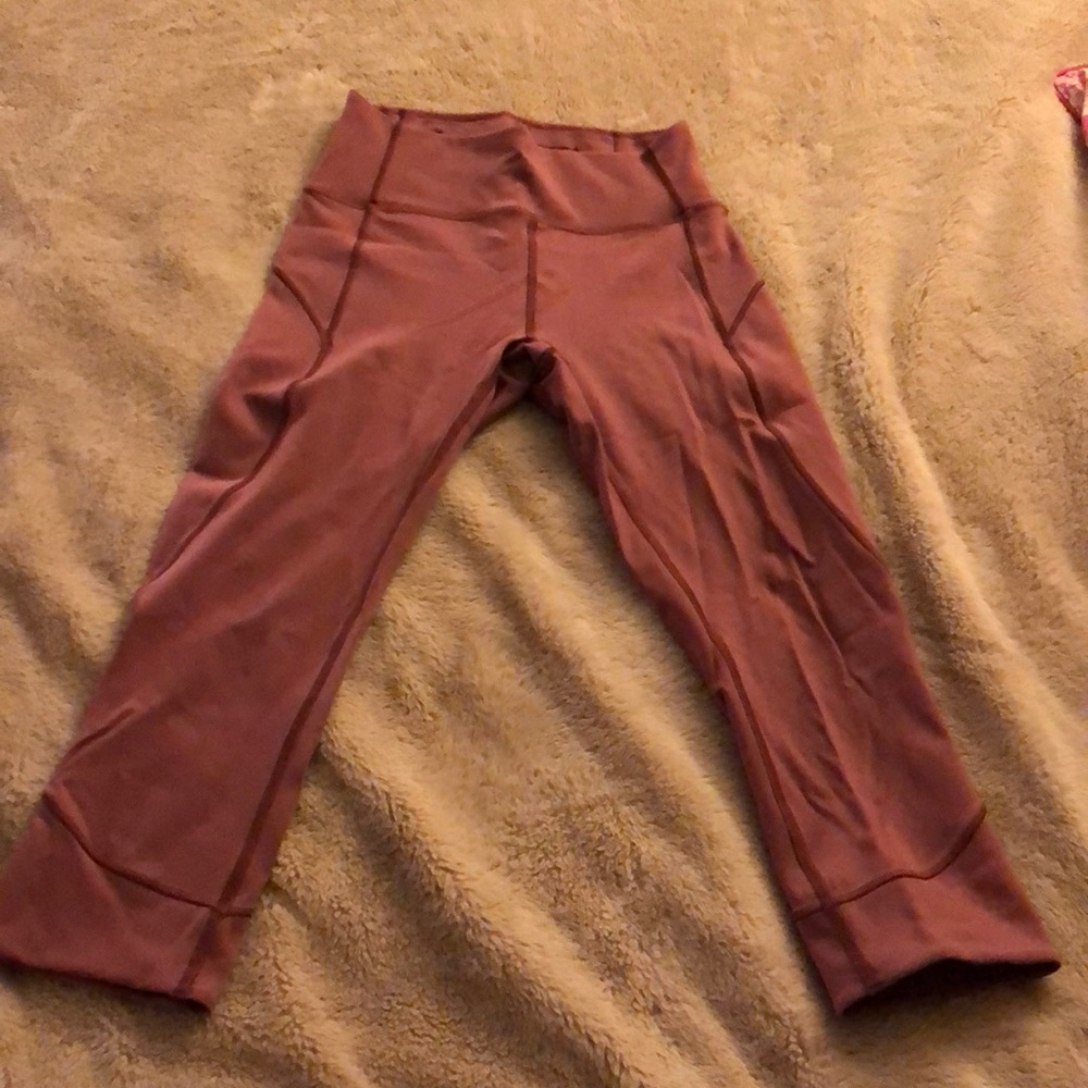 Lululemon cropped legging
